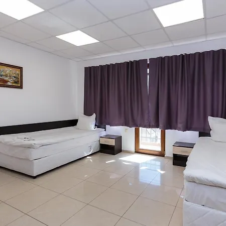 Hostel за гости крум