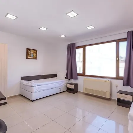 за гости крум Hostal