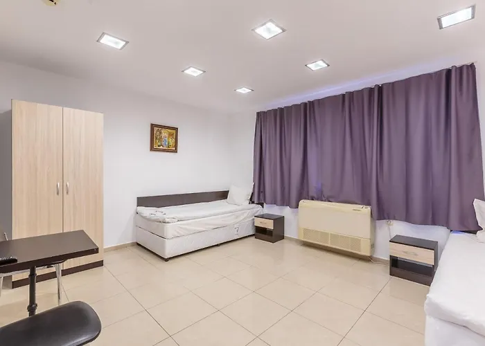 за гости крум Hostel Burgas